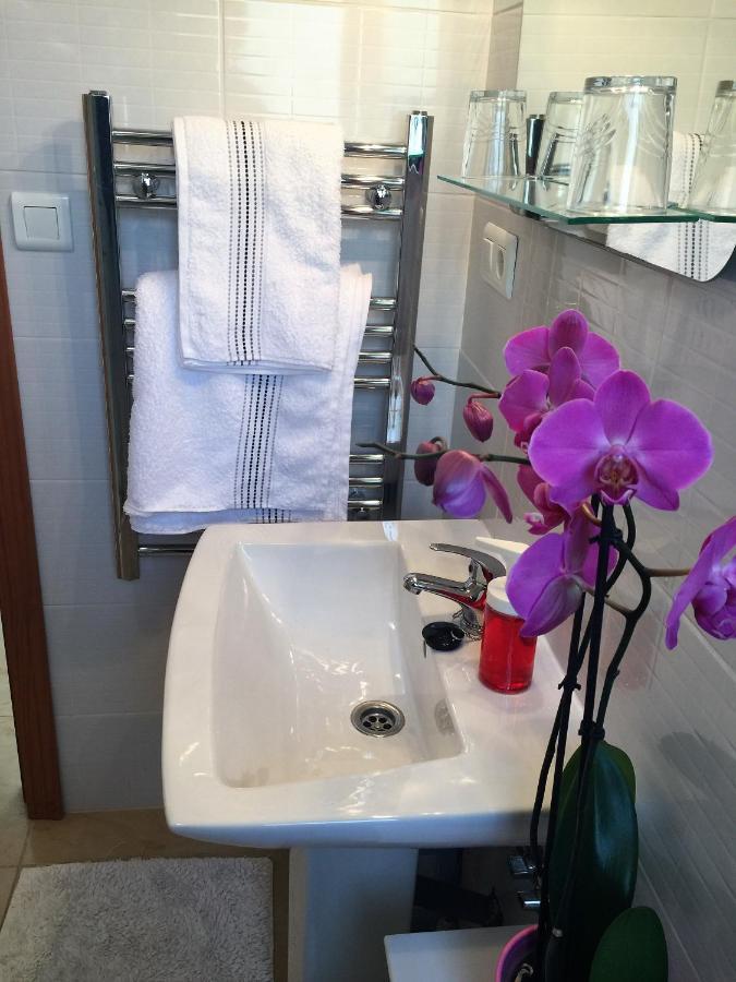 Iznate Casa Las Torres B&B المظهر الخارجي الصورة
