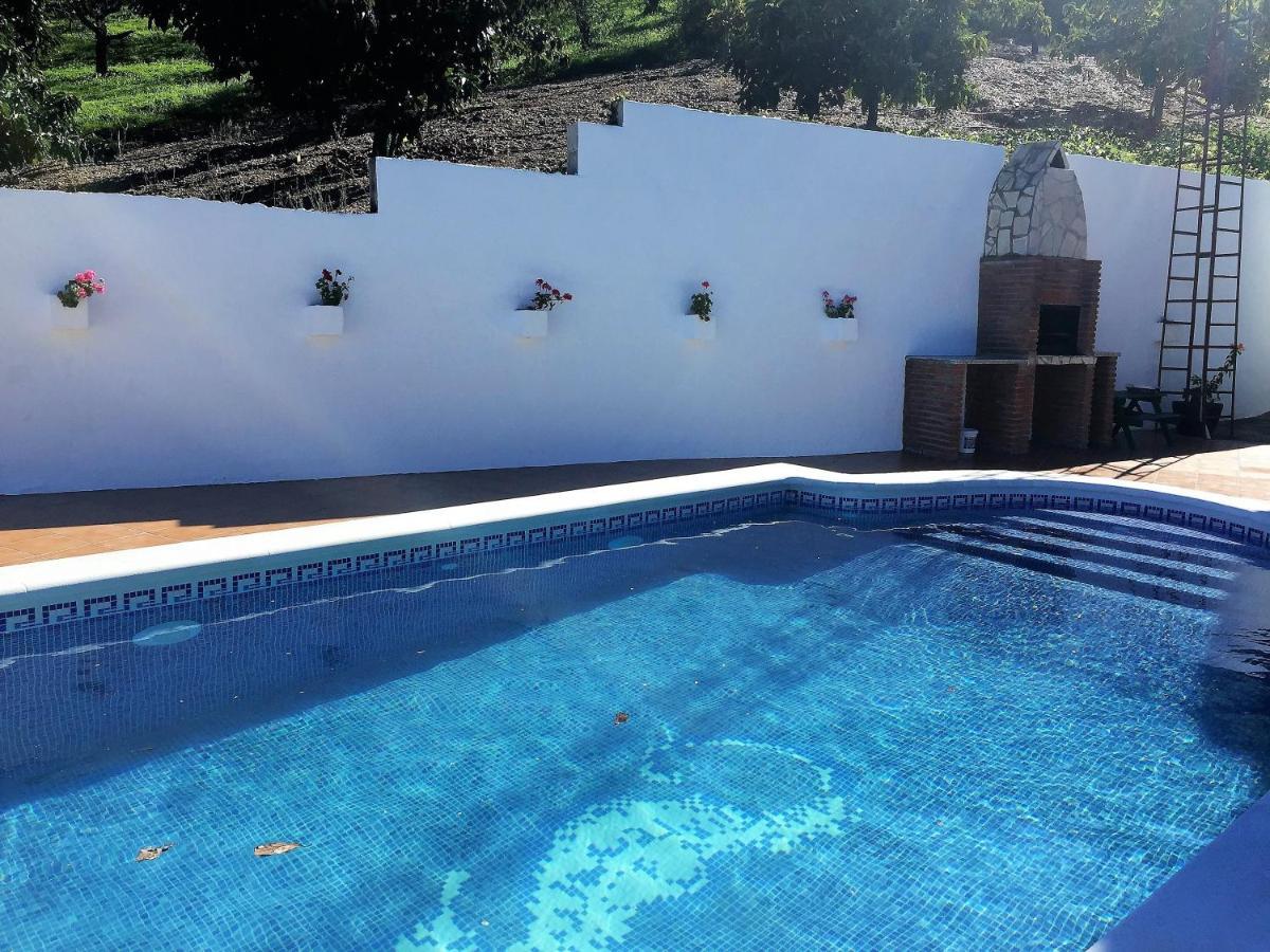 Iznate Casa Las Torres B&B المظهر الخارجي الصورة
